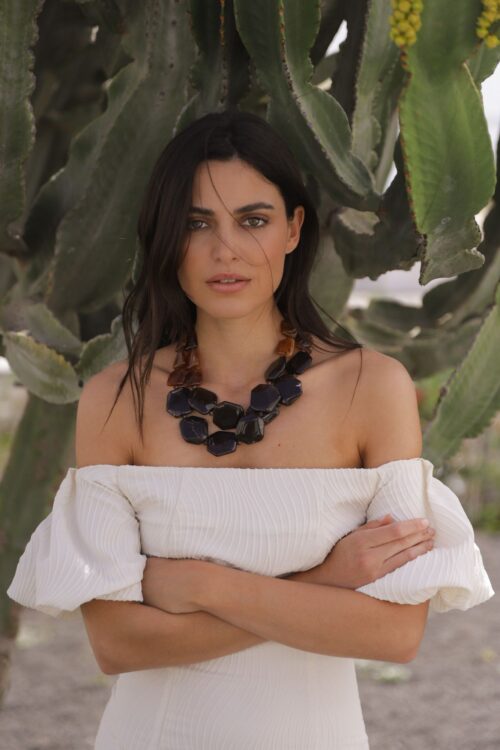 Nuvia white